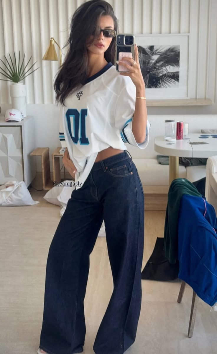 Athletic clothing detail